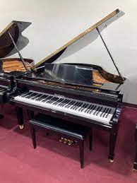 Used Petite Grand Pianos Piano Man Superstore