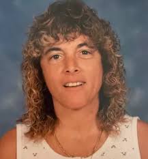 I see folks periodically post obituaries for their former teachers...I  wanted to share the obituary of Mrs. Linda DeLorenzo, my kindergarten  teacher at Parker in 1990-91. She was such an incredibly kind,