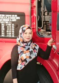 Download mp3 pemandu lori gratis, ada 20 daftar lagu pemandu lori yang bisa anda download. Kudrat Wanita Kendali Lori Kontena Kosmo Digital