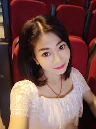 Mai Phương nỗ lực đi làm dù đang bị ung thư phổi