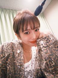 Stephani has a big beautiful smile after we did her super cute new Navel  Piercing! :)