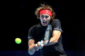 Alexander zverev zieht durch einen mühevollen fünfsatzerfolg über oscar otte (3:6, 3:6, 6:2, 6. Liveticker Zum Nachlesen Alexander Zverev Siegt Sich Ins Halbfinale Der Atp Finals Tennis Magazin