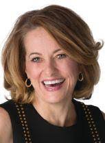 Deanna Brasier's Instagram, Twitter & Facebook