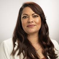 Lisa Ruelas's Instagram, Twitter & Facebook