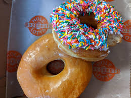 Auf focus die besten produkte vergleichen & günstig bestellen. Hole Lotta Doughnuts