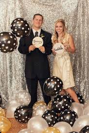 Green And Gold New Year S Eve Ruffled Sequin Backdrop Christmas Photo Booth New Year Backdrop