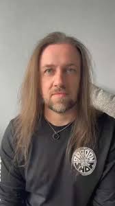 Soundcheck Shenanigans: Metal Humor Behind the Scenes