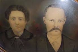 Andrew Jackson Meeks & wife Sara Phipps, parents of Bessie Meeks Hamby,  grand parents of Jewell, Melrose, Nana Lou & Hagan Hamby.