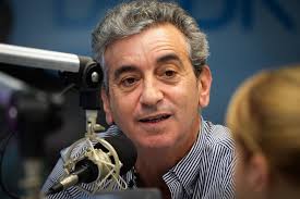 Hoy en labrujula24.com de Bahía Blanca lo dije claro: El problema del  gobierno no es el dólar. El problema es que no tiene un plan productivo ni  de desarrollo. Sin eso, no