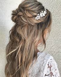 Beautiful Half Up And Half Down Hairstyle For Romantic Brides Penteado Noiva Cabelo Meio Preso Noiva Cabelo De Noiva