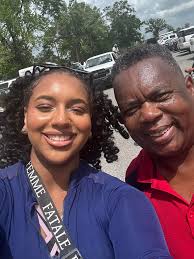 Saturday's in the Capital City 😃 -Started the morning with a Bike Ride in  the Glen Oaks community. 🚴🏾‍♀️ -Spent my afternoon meeting the children  authors at Twin Oaks Elementary School. 📖 -