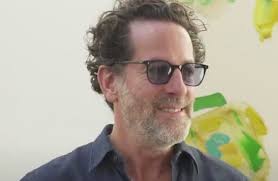 مدیر گالری بلام اند پو : هنر به اندازه «دارو» مهم است