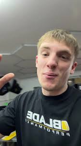 Blade Performace Chris Gratten