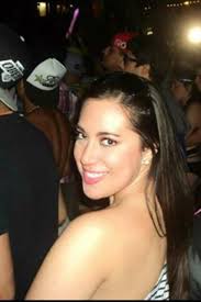 Funcionaria consular de manipula agenda para meter a sus amigos en eventos  oficiales