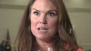 Melissa Nelson's Instagram, Twitter & Facebook