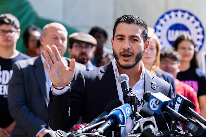 El-Sayed Hits Back at GOP's Islamophobic Attacks: “That's the Best You  Got?” | Truthout