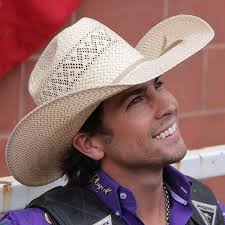 Chandler Bownds-Official Fan Page