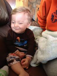 Amber Hale Shared This Adorable Picture Of Her Son Ryen With Us Let S All Welcome Them To The Network This Little Boys Cute Pictures Beautiful Children