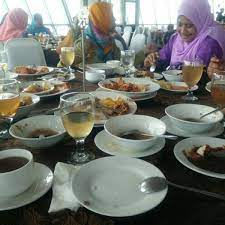 Amazing :) 06.02.2011 32 °c. Restoran Berputar Seri Angkasa Menara Alor Setar Menara Alor Setar