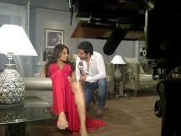 Rafta rafta official video song raaz 3 bipasha basu emraan hashmi esha gupta. New Raaz 3 Poster Bipasha Basu Esha Gupta Emraan Hashmi Sabwood Com
