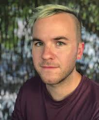 Alex Pond's Instagram, Twitter & Facebook