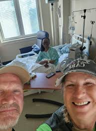 This put a tear in my eye...Our military in action helping our fellow  citizens of PR! Thank you and God bless you all!