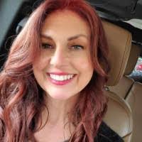 Traci Burchfield's Instagram, Twitter & Facebook