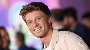 DWTS' Alan Bersten's 'First Official TikTok' With Season 34 Partner Has  Fans Cheering