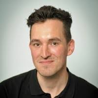 David Devane's Instagram, Twitter & Facebook