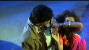 Divya Bharti Item Song - Balwaan (1992)