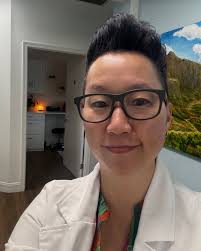 Blue Jean Acupuncture added a new...