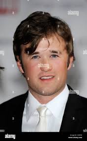 Actor haley joel osment movie hi-res stock photography and images