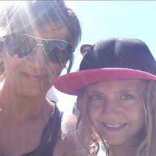 Anna Larocque (annalarocque)