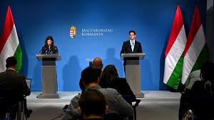 Jön a védettséget igazoló okmány, bár továbbra sem tudni, hogy mire lesz jó. Kormanyinfo Eloben Az Inforadioban Es Az Infostarton Infostart Hu