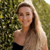 Savannah Moss's Instagram, Twitter & Facebook