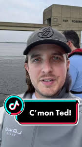 You live in Texas bro! #bassfishing #fishing #bassmasterclassic  #fishinwithtate