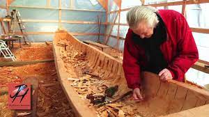 7-Hollowing Out The Canoe - Nw Coast Indian Canoe Project - Youtube