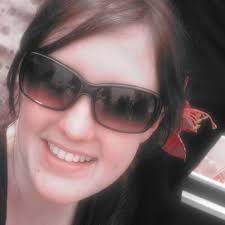 Elissa Ward (@elissaward)