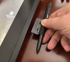 1920 × 1080 (full hd)color gamut: Wacom Cintiq 22 Display Tablet Review A Digital Artist S Dream The Gadgeteer