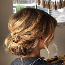 The front of the hair has been swept back into a voluminous fringe section, and has curled the ends of her hair into this breath taking pinned up do that is utterly perfect. 35 Chic Messy Updo Hairstyles For Luxuriously Long Hair