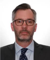 Peter Macdougall's Instagram, Twitter & Facebook