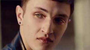 9 ответов 198 ретвитов 1 155 отметок «нравится». Valentino Fragrances Tv Commercial Born In Roma Featuring Adut Akech Anwar Hadid Ispot Tv