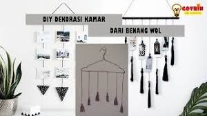 Benang wol adalah salah satu jenis benang yang sering dipalai untuk merajut. Keren Cara Membuat Hiasan Dinding Dari Benang Wol Youtube