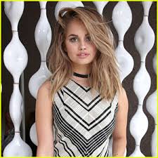 Debby ryan gets her makeup done ahead of her wedding day. Debby Ryan Encourages Fans To Speak Out With Life In A Nutshell Instagram Post Debby Ryan Just Jared Jr
