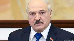 Александр григорьевич лукашенко родился 30 августа 1954 года в посёлке копысь оршанского района витебской области. Lukashenko Grozitsya Ogranichit Tranzit Nemeckih Tovarov Cherez Belarus Vazhnejshie Politicheskie Sobytiya V Belarusi Ocenki Prognozy Kommentarii Dw 06 07 2021