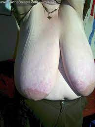 pendulous boobs | MOTHERLESS.COM ™