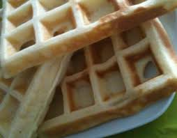 Recette Pate A Gaufres Moelleuse En Video Recette Recette Pate A Gaufre Recette Gauffre Moelleuse Recette