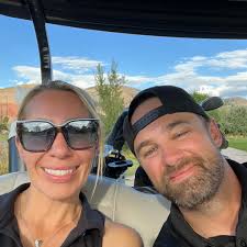 NO THANKS! Brandon Ermini sent us this photo from the window of an airplane  😨 You're a brave man, Brandon! Thanks for the photo! (And we're posting  all the photos of this