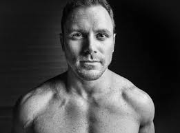 16 Advantages of a Mirrorless Camera: Why I switched!