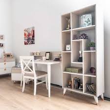 Ürün türkiyede üretilmiştir.ürünün uzunluğu 33 cm,genişliği 124 cm,yüksekliği ise 182 cm'dir.kitaplık salon,ebeveyn odası,genç odası,çocuk odası, çalışma odasında. Blush Kitaplik Hemen Teslim Genc Odasi Indirimi Tek Cekim Icin Mart21mobilya Kitaplik Tepehome